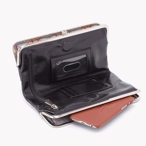 Hobo clutch wallet- Lauren
